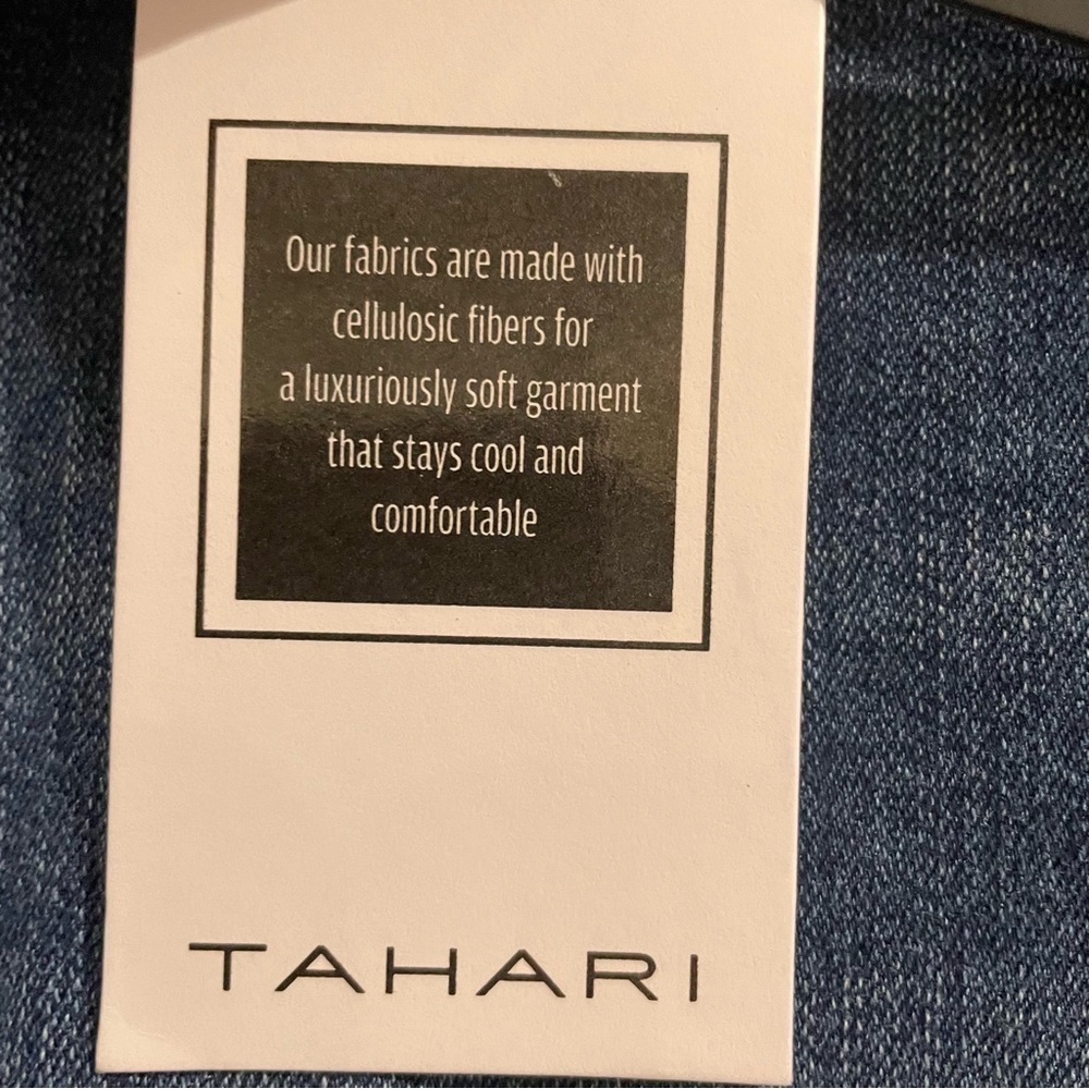 NEW Tahari Women’s Plus Size Mid-Rise Skinny Jeans, Roanne Medium Wash, Size 24W - Picture 11 of 11
